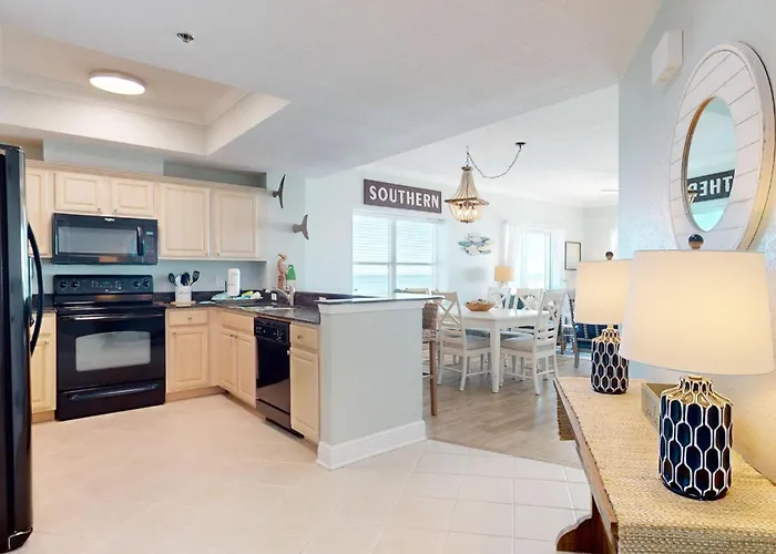 Holiday home Crystal Shores West 1101 *