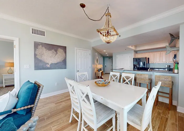 Holiday home Crystal Shores West 1101 *